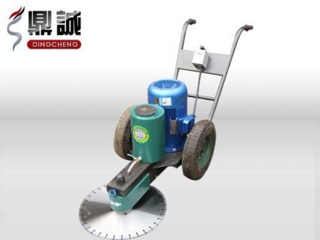 點(diǎn)擊查看詳細(xì)信息<br>標(biāo)題：手推式切樁機(jī) 閱讀次數(shù)：13254