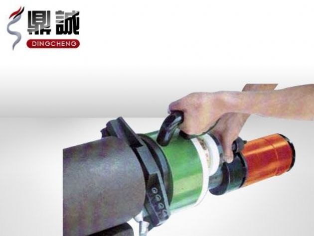 點擊查看詳細信息<br>標題：Y型內(nèi)漲式管子坡口機 閱讀次數(shù)：4651