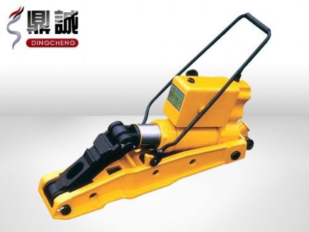 點擊查看詳細(xì)信息<br>標(biāo)題：液壓起撥道機 閱讀次數(shù)：4114
