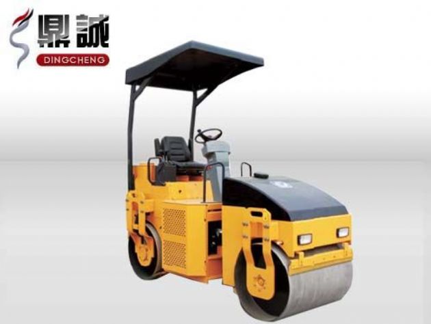 點(diǎn)擊查看詳細(xì)信息<br>標(biāo)題：3噸全液壓雙鋼輪壓路機(jī) 閱讀次數(shù)：13226